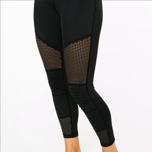 Black Moto Light n Tight Hi-Rise 7/8 24"